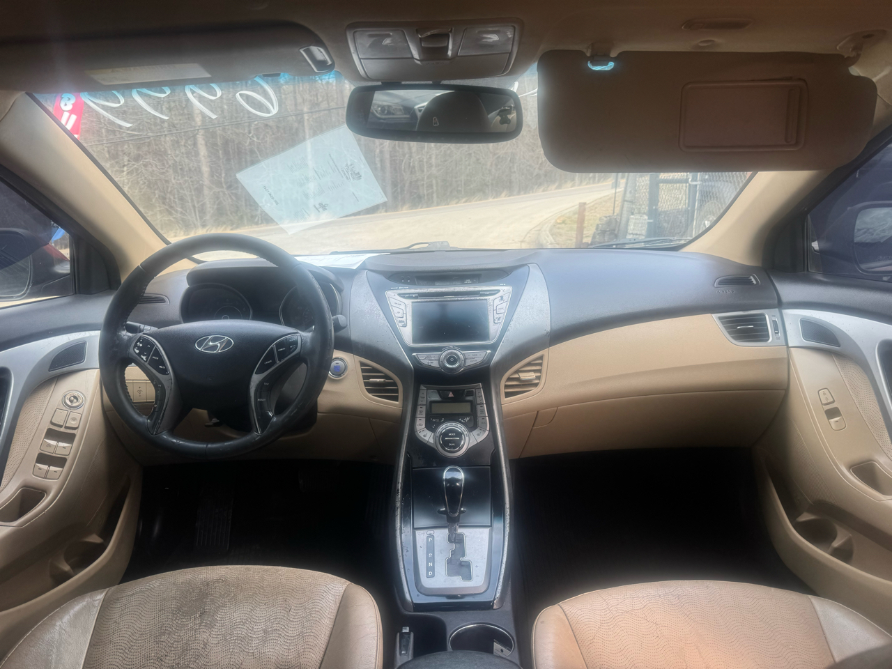 Hyundai Elantra GLS M/T 2013