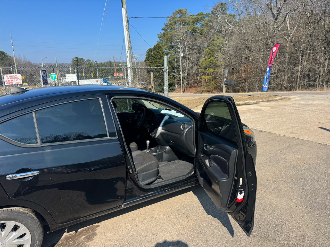 Nissan Versa 1.6 S 5M 2017