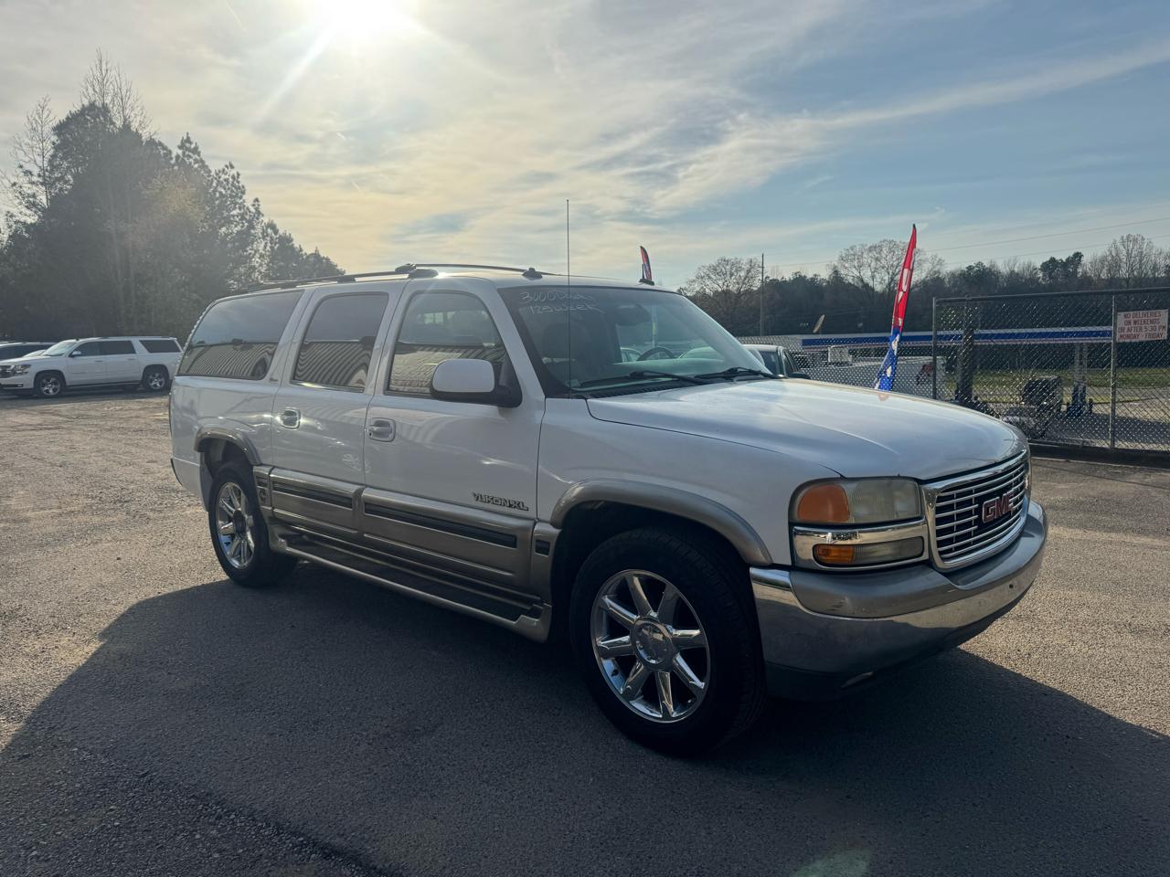 GMC Yukon XL 1500 2WD 2003
