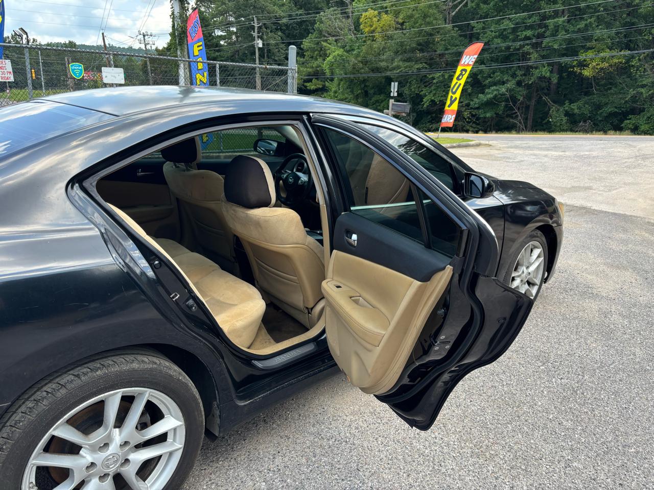 Nissan Maxima S 2009