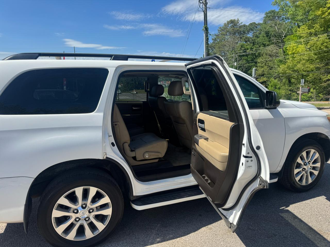 Toyota Sequoia Limited 2WD 2011