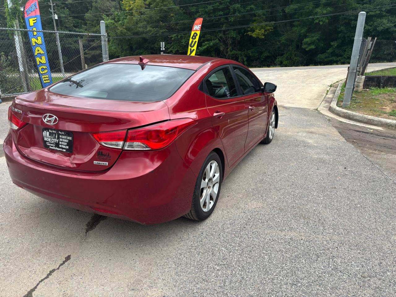 Hyundai Elantra GLS M/T 2013