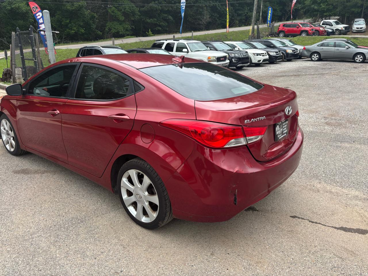 Hyundai Elantra GLS M/T 2013