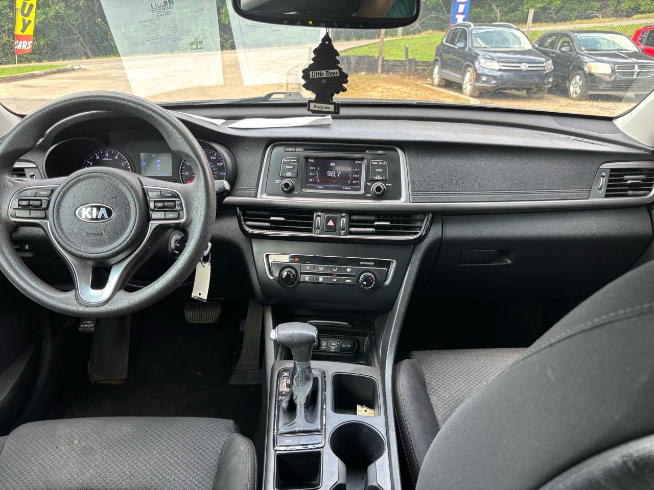 Kia Optima LX 2017