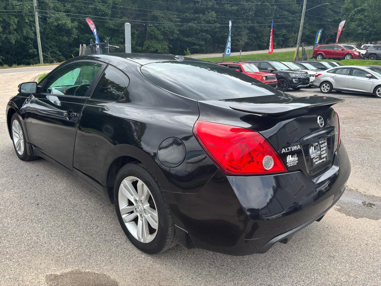 Nissan Altima 2.5 S CVT Coupe 2010
