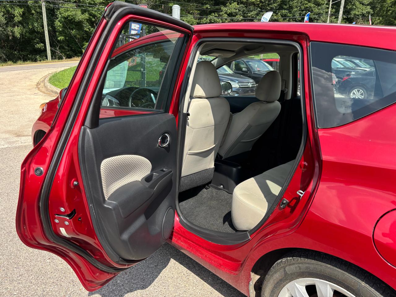 Nissan Versa Note S 2014