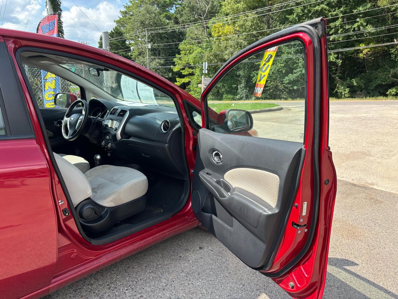 Nissan Versa Note S 2014