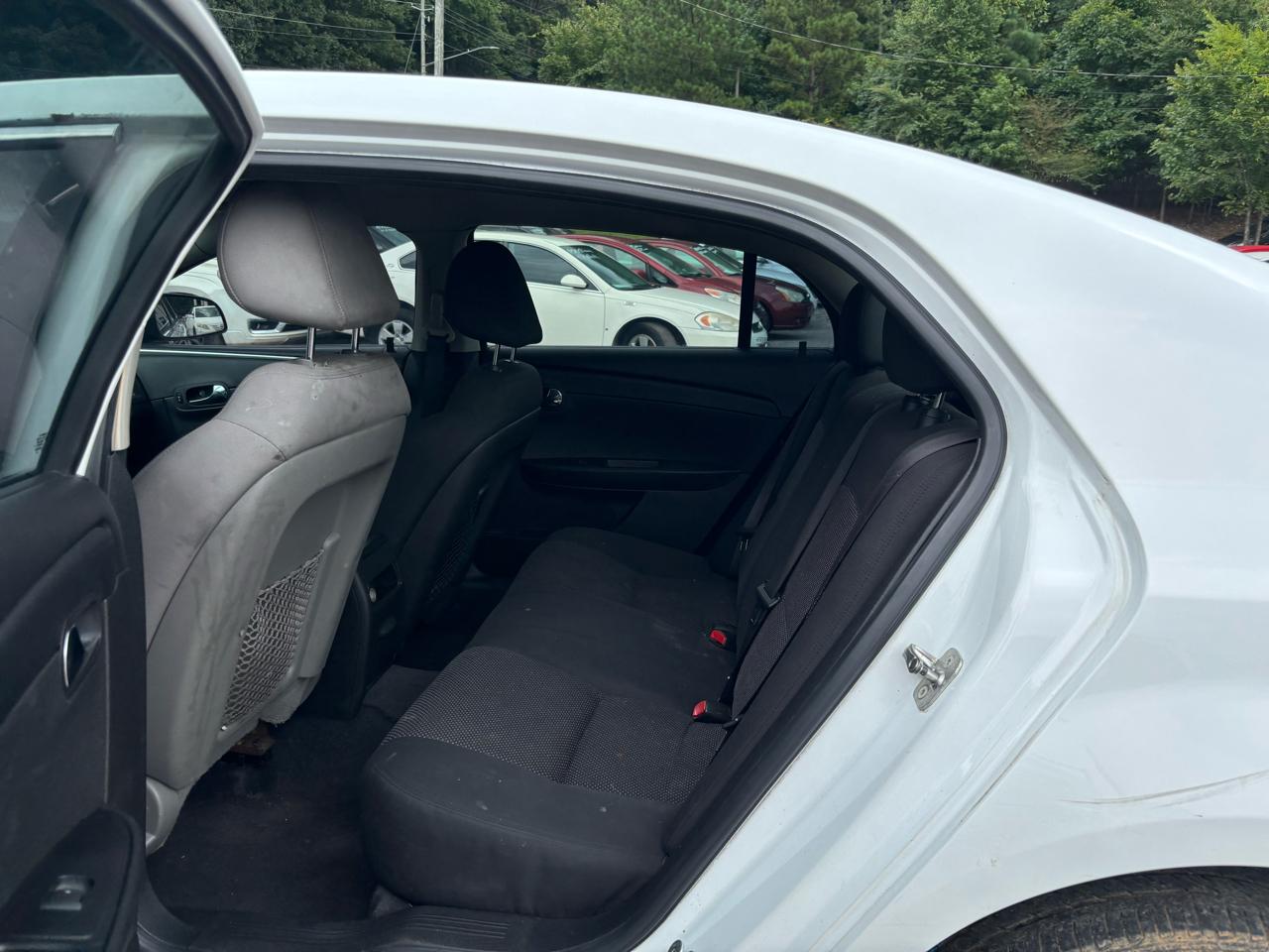 Chevrolet Malibu 1LT 2012
