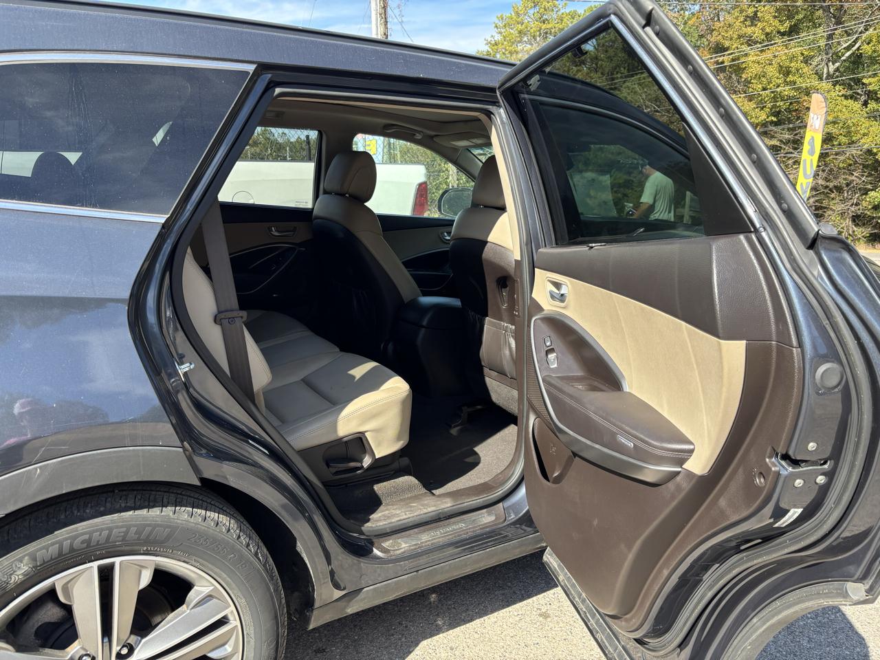 Hyundai Santa Fe Limited FWD 2014