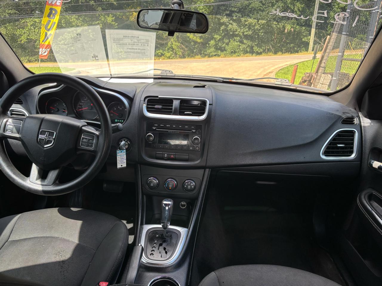 Dodge Avenger Base 2012