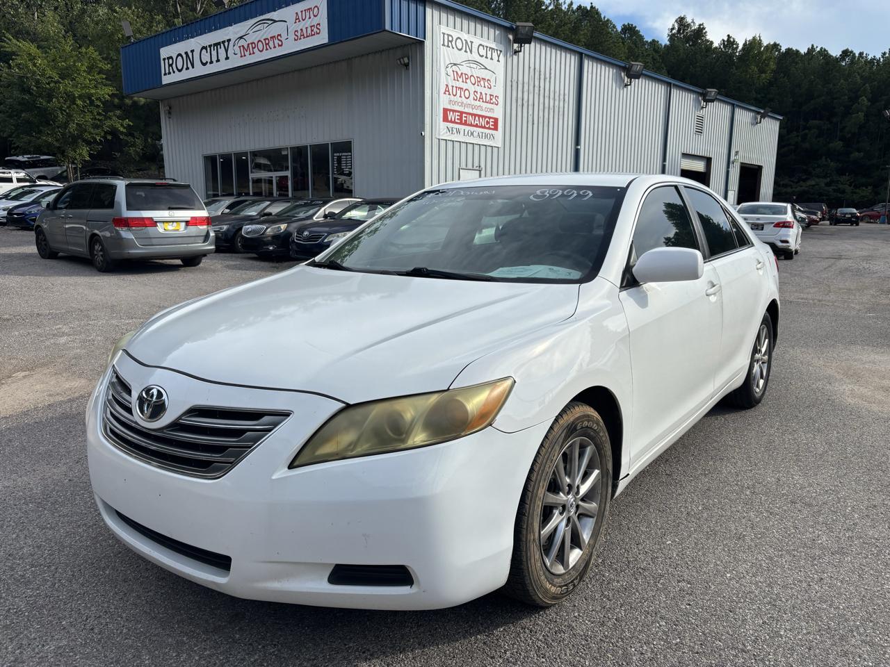 Toyota Camry SE 6-Spd MT 2010