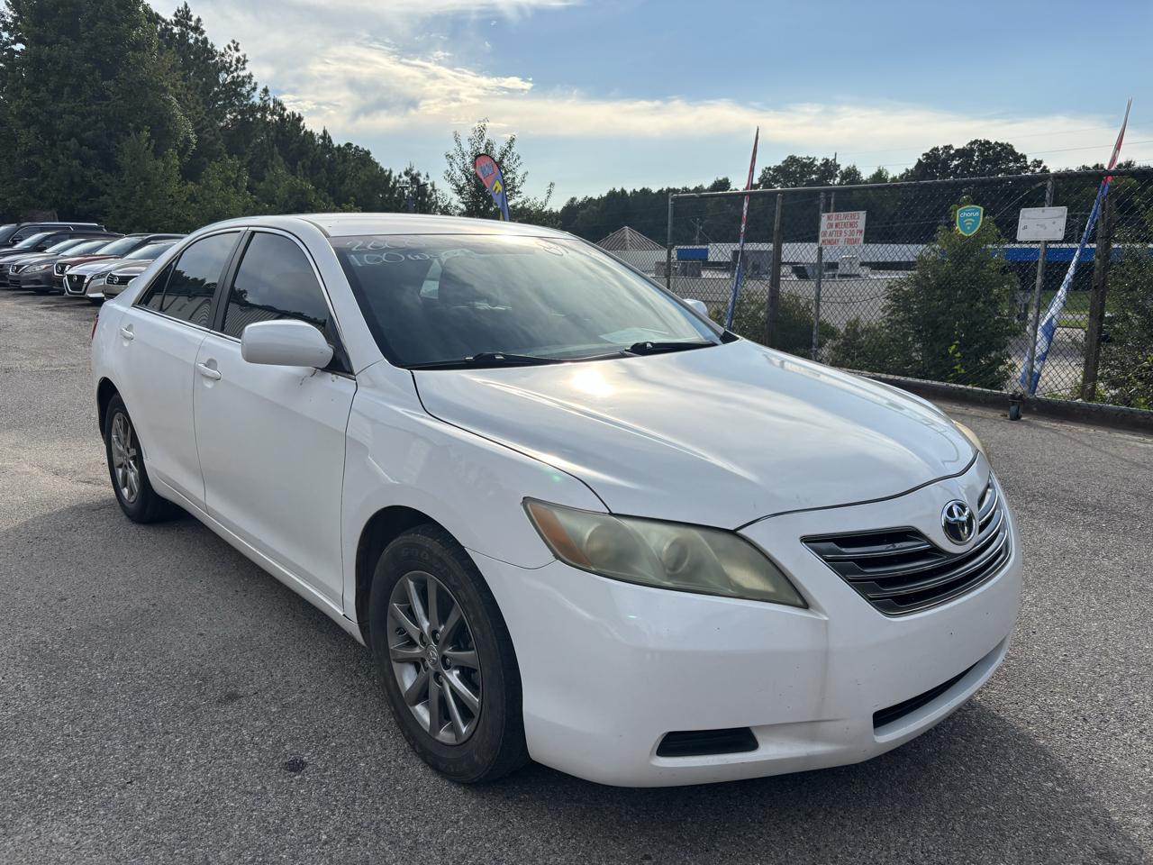 Toyota Camry SE 6-Spd MT 2010