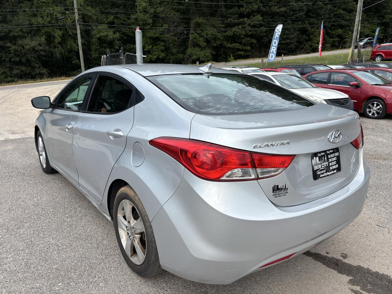 Hyundai Elantra GLS M/T 2013