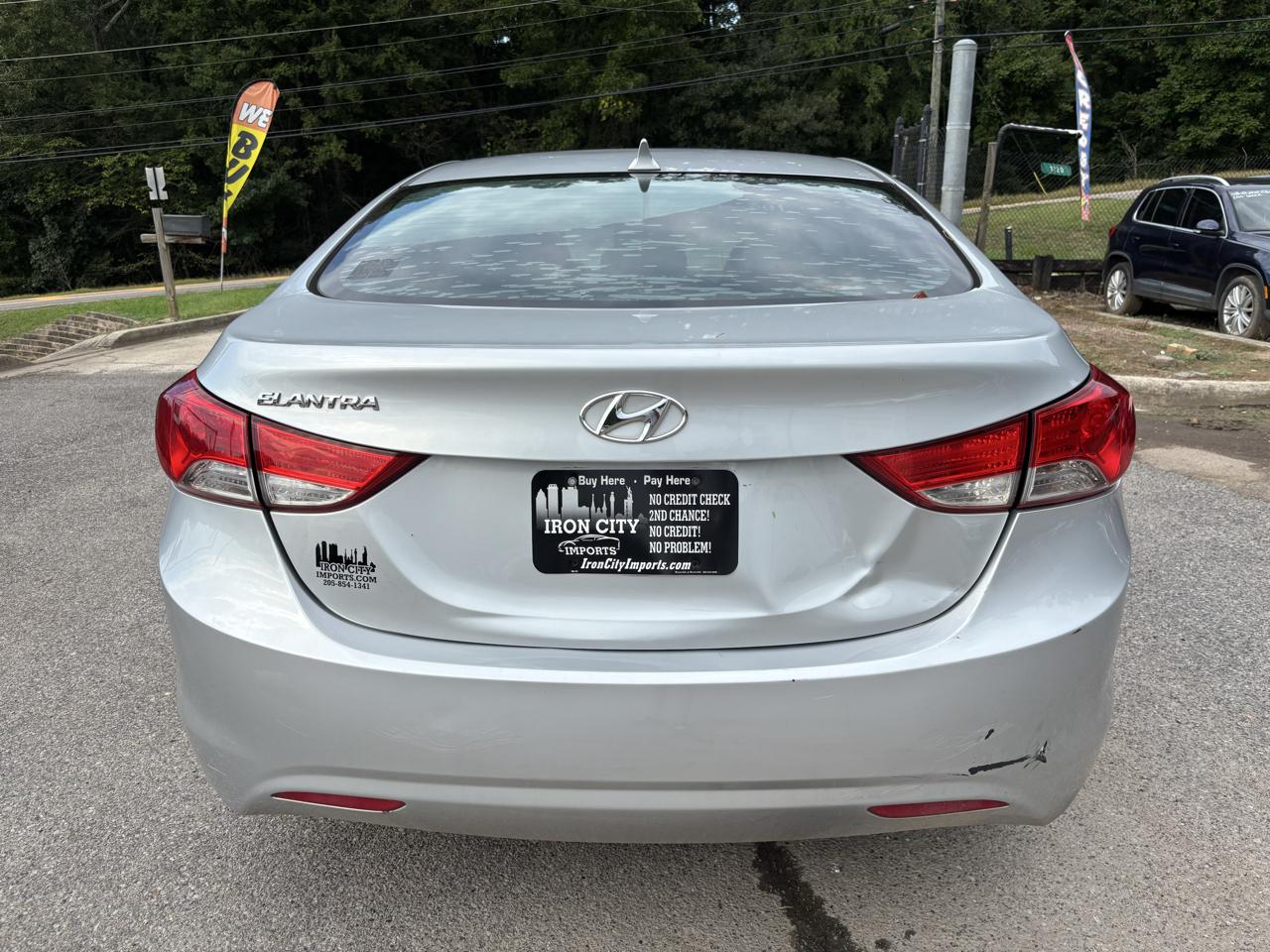 Hyundai Elantra GLS M/T 2013