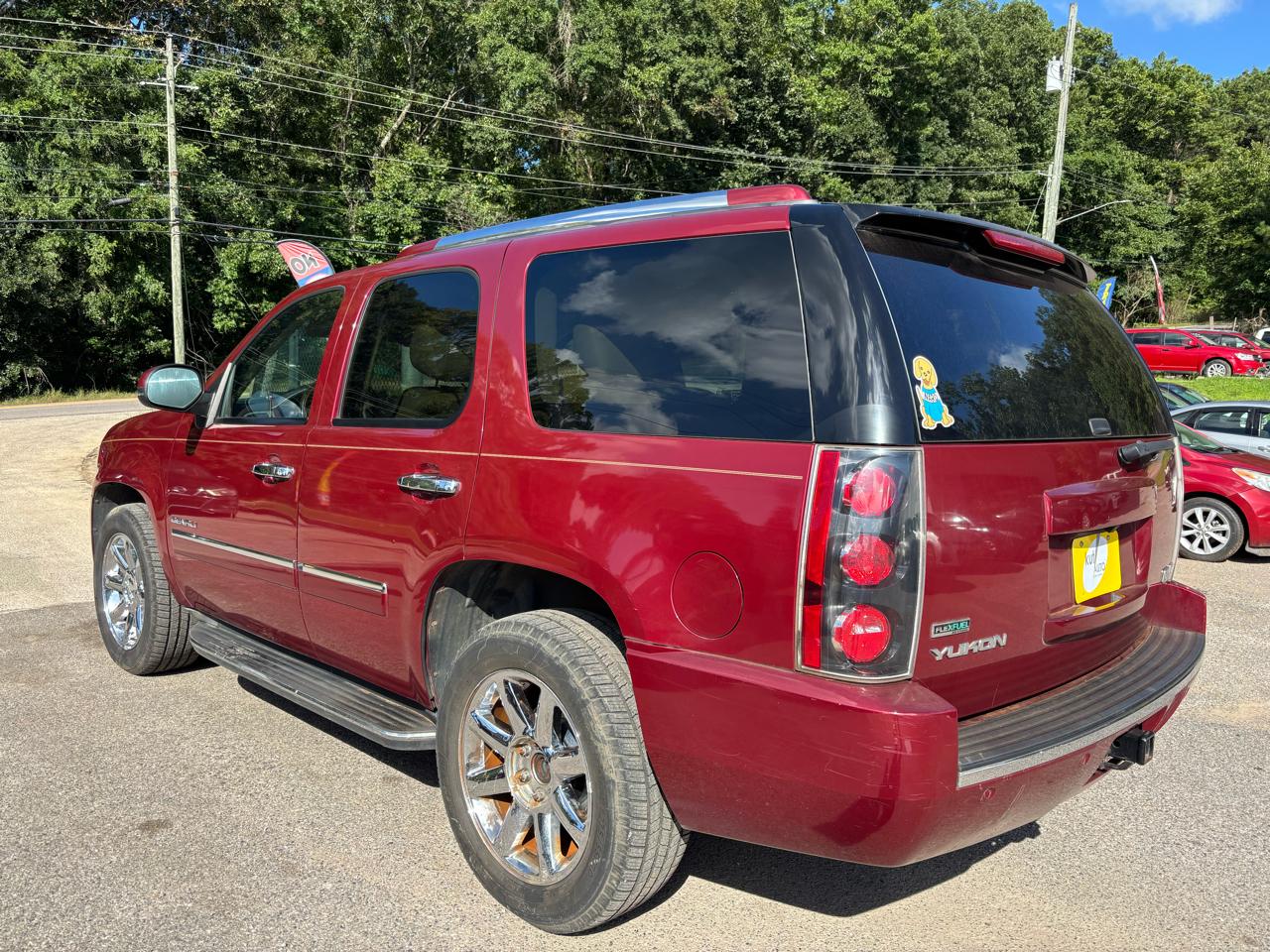 GMC Yukon Denali 2WD 2011