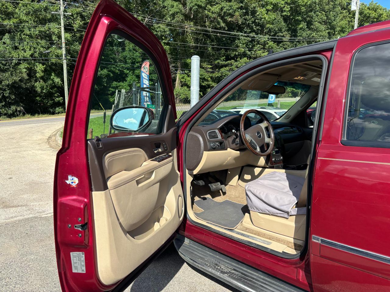 GMC Yukon Denali 2WD 2011