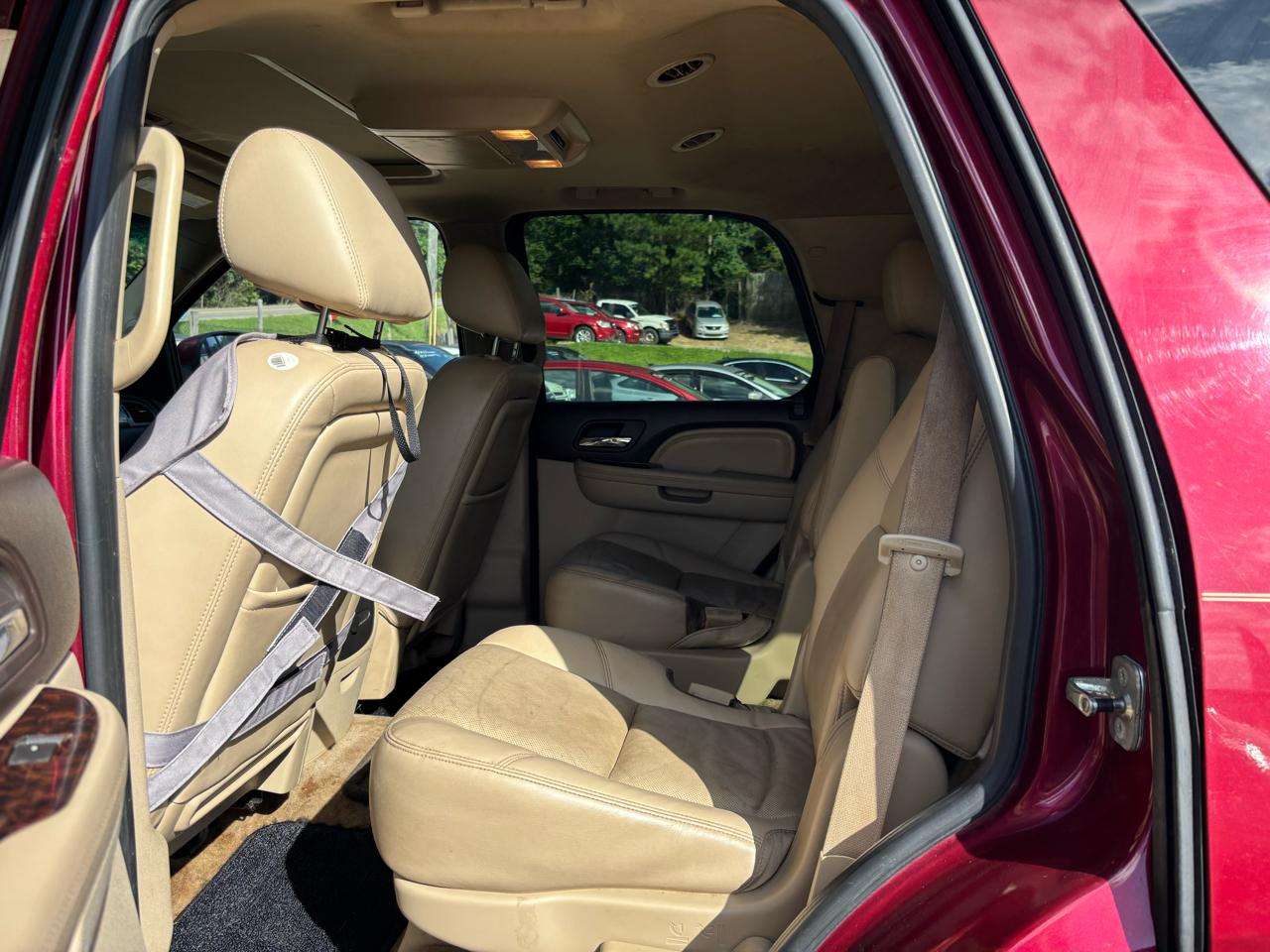 GMC Yukon Denali 2WD 2011