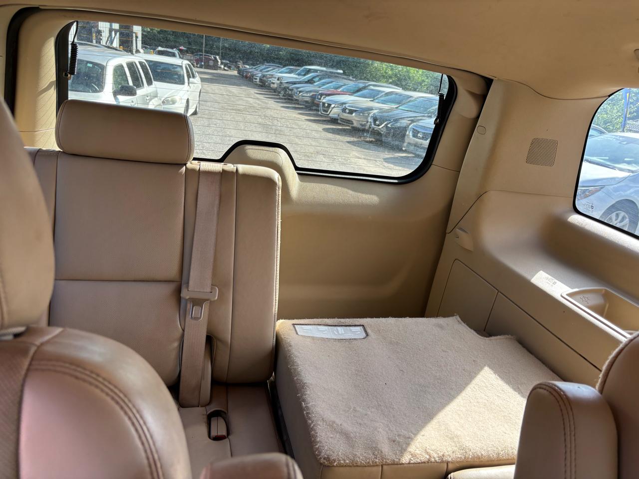 GMC Yukon Denali 2WD 2011