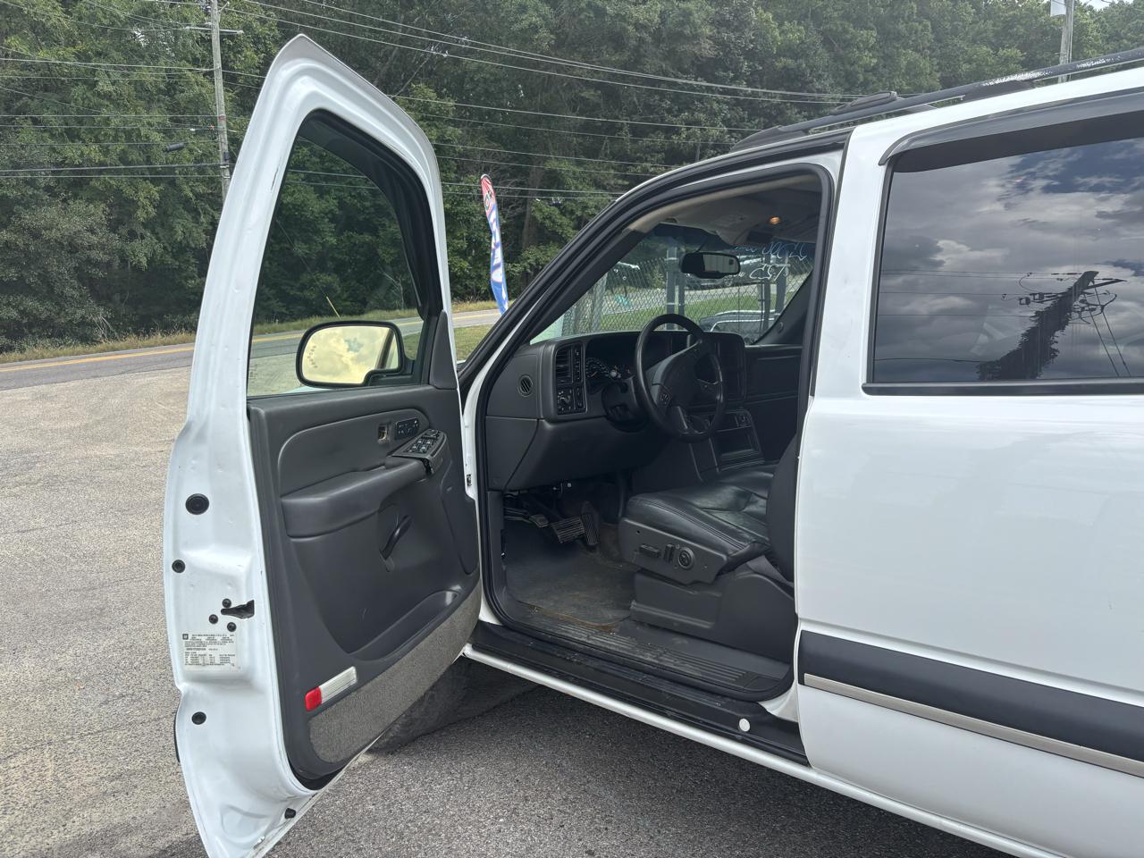 Chevrolet Avalanche 1500 4WD 2003