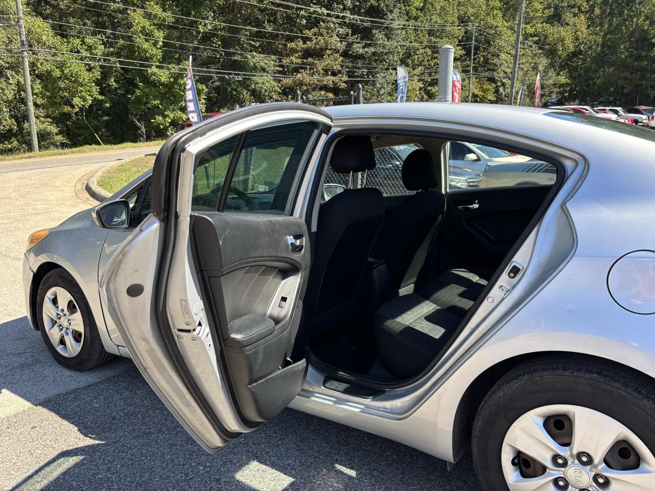 Kia Forte LX w/Popular Package 2016