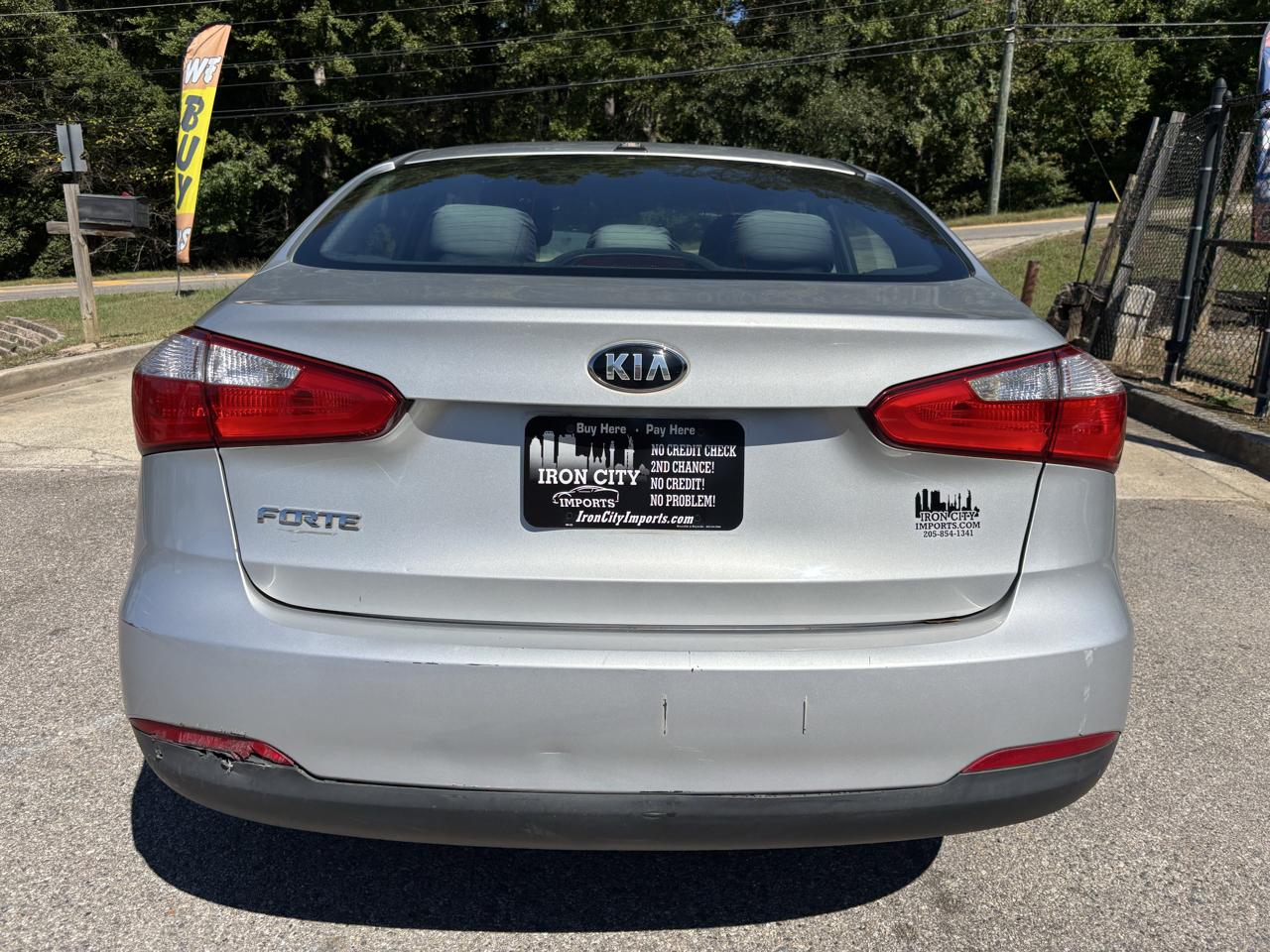 Kia Forte LX w/Popular Package 2016