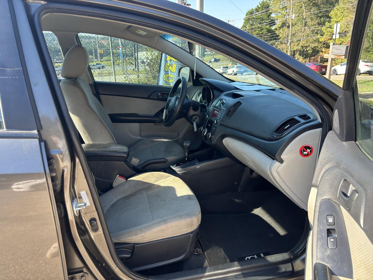 Kia Forte EX 2010