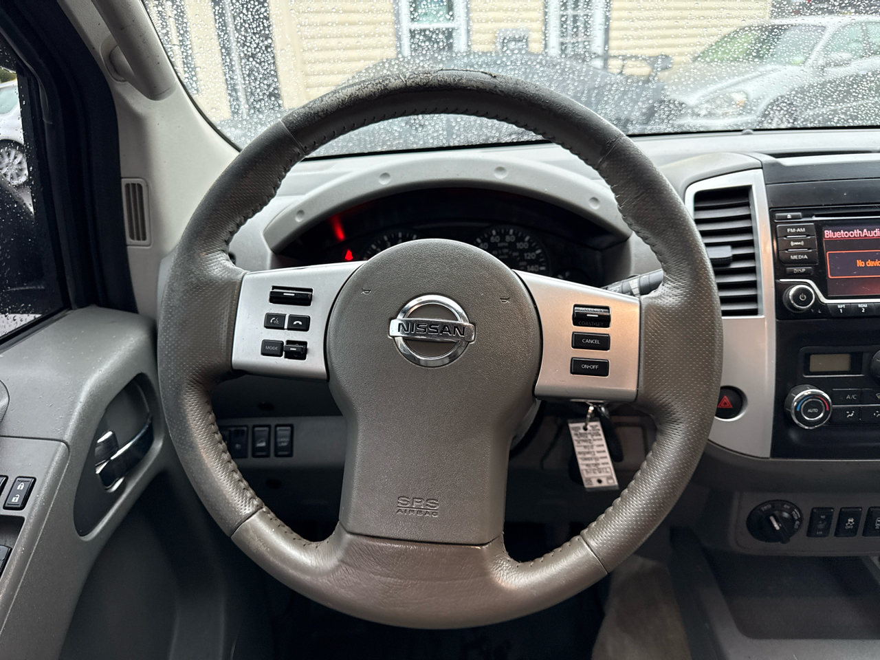 Nissan Frontier SV Crew Cab 4WD 2016 Nissan Frontier SV Crew Cab 4WD 2016