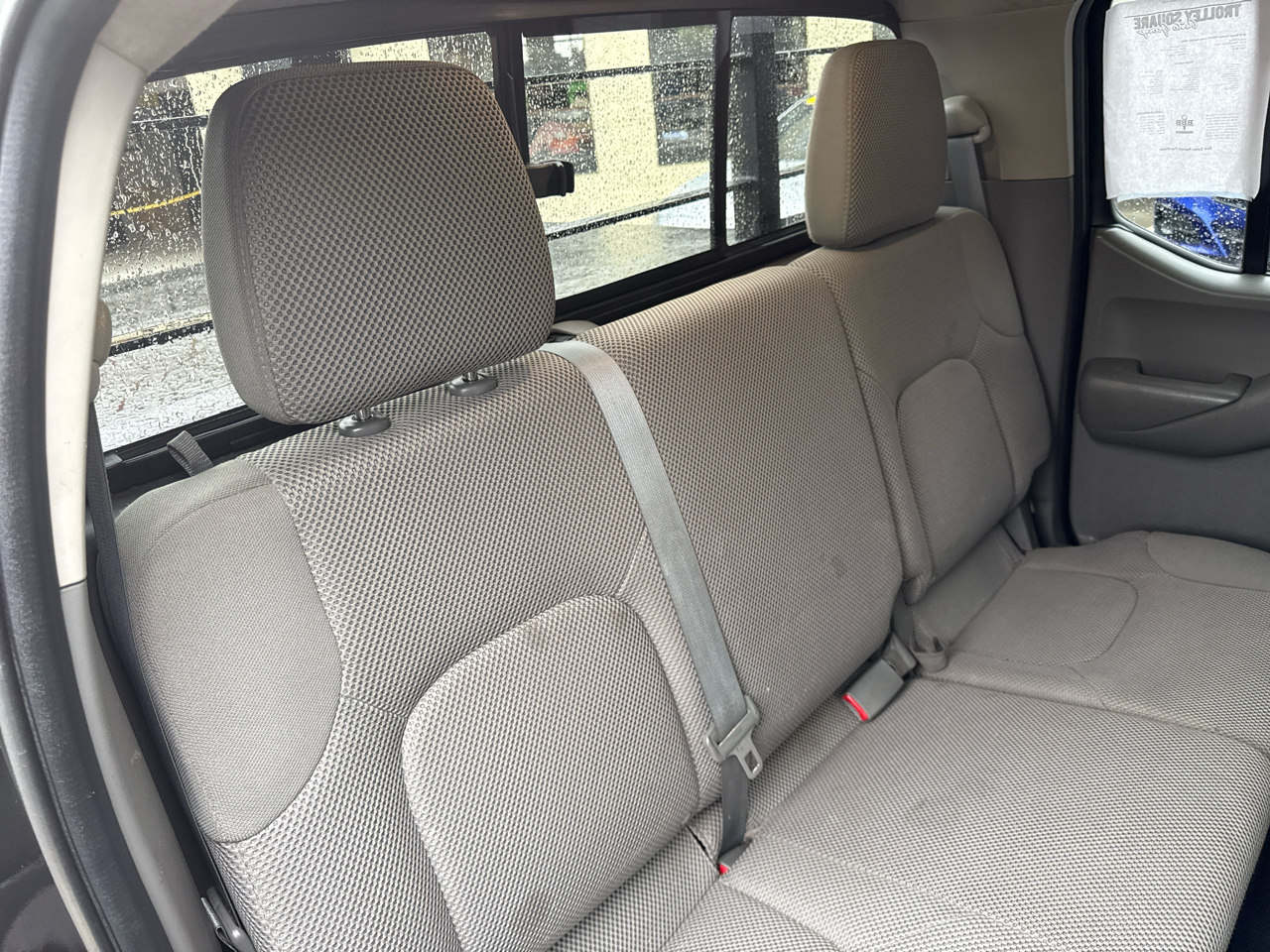 Nissan Frontier SV Crew Cab 4WD 2016 Nissan Frontier SV Crew Cab 4WD 2016