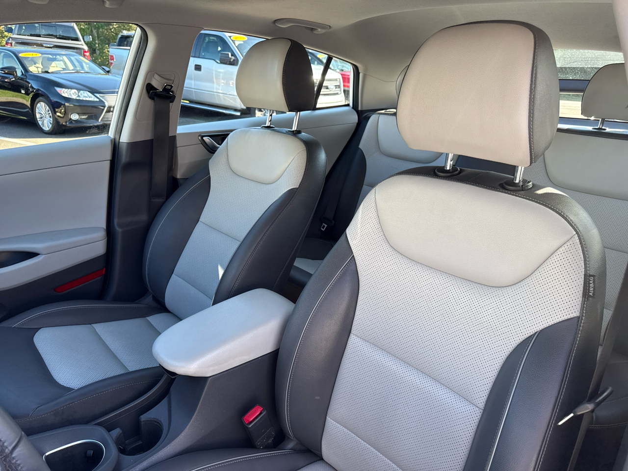 Hyundai Ioniq Hybrid Limited 2020 Hyundai Ioniq Hybrid Limited 2020
