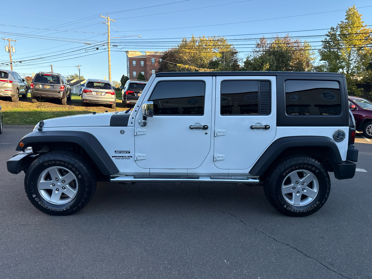 Jeep Wrangler Unlimited Sport 4WD 2014 Jeep Wrangler Unlimited Sport 4WD 2014