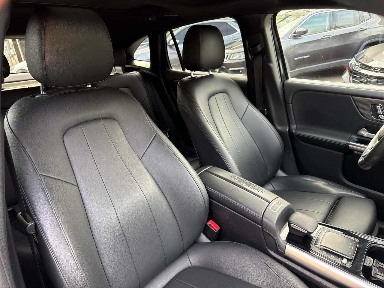 Mercedes-Benz GLA-Class GLA250 4MATIC 2022 Mercedes-Benz GLA-Class GLA250 4MATIC 2022
