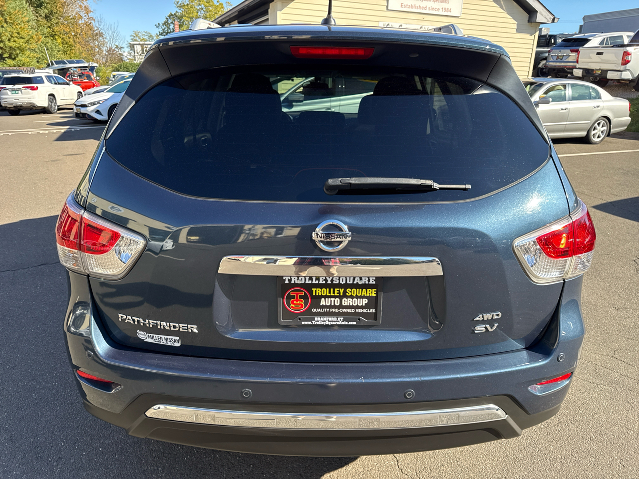 Nissan Pathfinder S 4WD 2014 Nissan Pathfinder S 4WD 2014