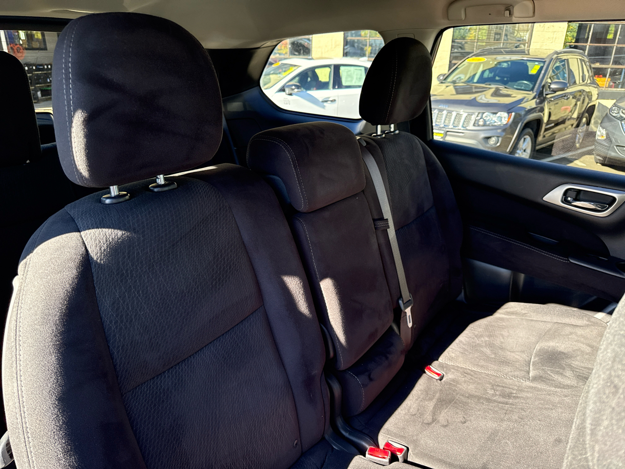 Nissan Pathfinder S 4WD 2014 Nissan Pathfinder S 4WD 2014