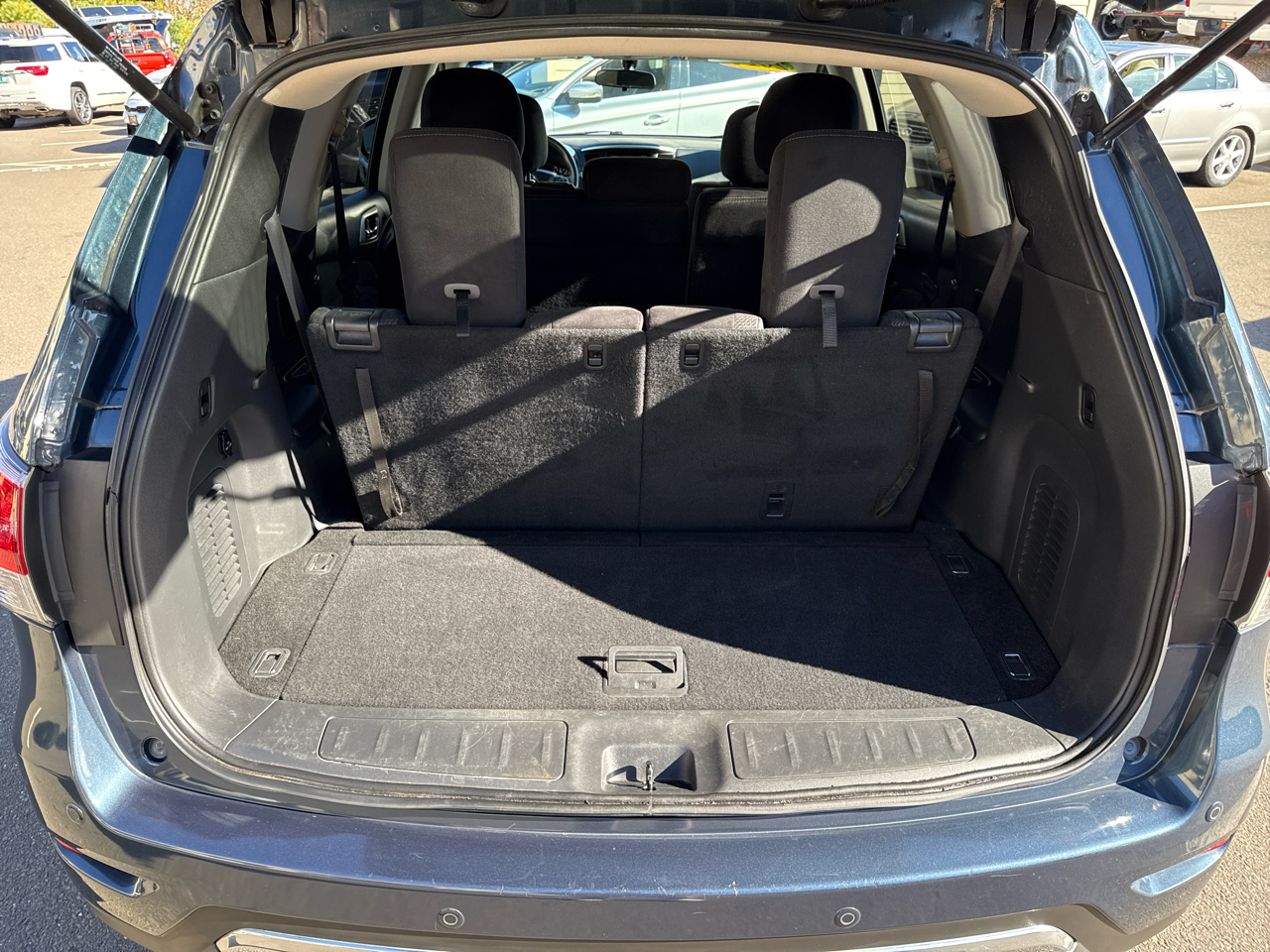 Nissan Pathfinder S 4WD 2014 Nissan Pathfinder S 4WD 2014