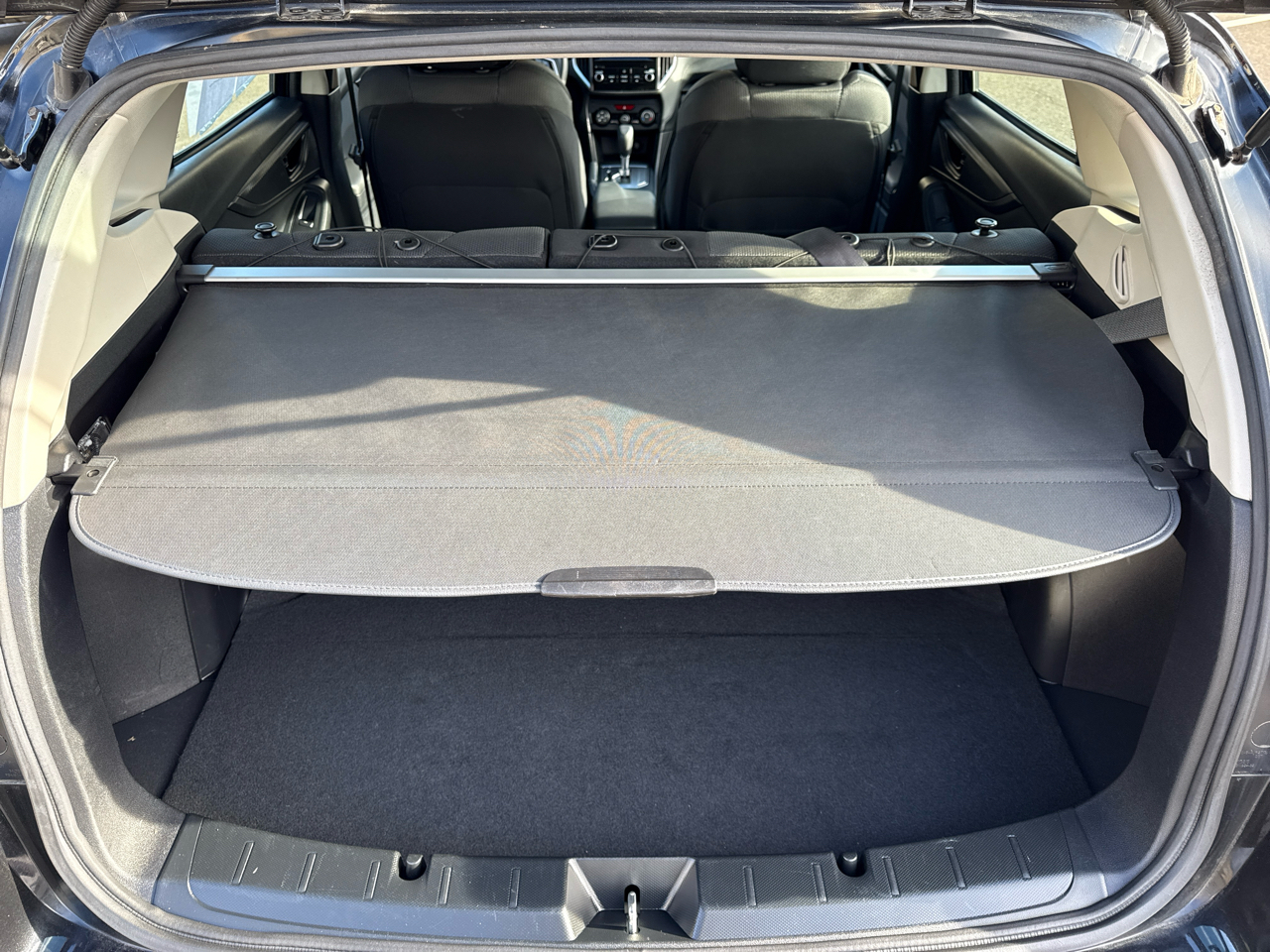 2019 Subaru Impreza 2.0i Premium photo 3