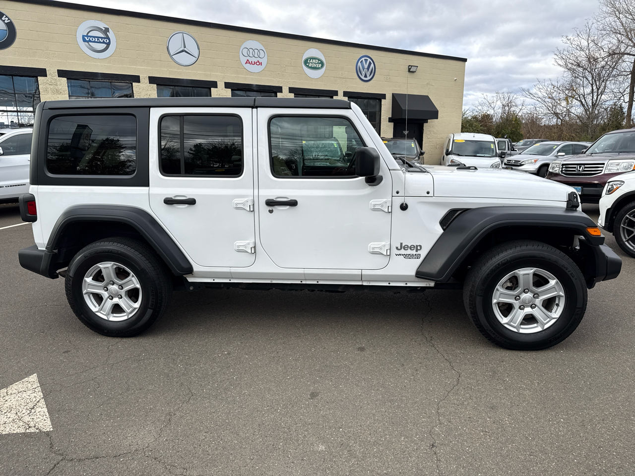 Jeep Wrangler Unlimited Sport 2018
