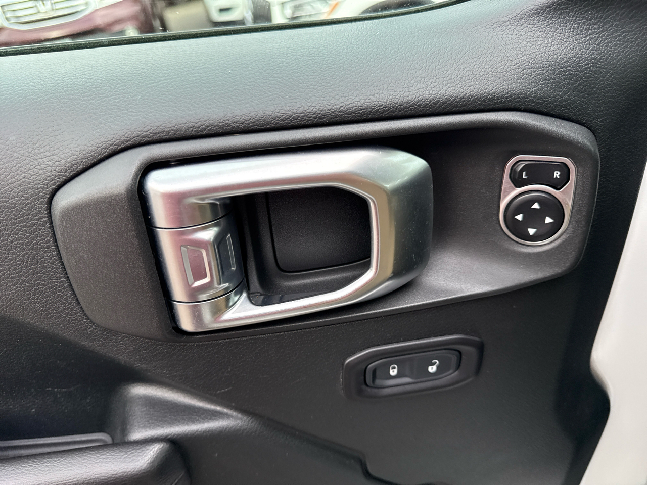 Jeep Wrangler Unlimited Sport 2018