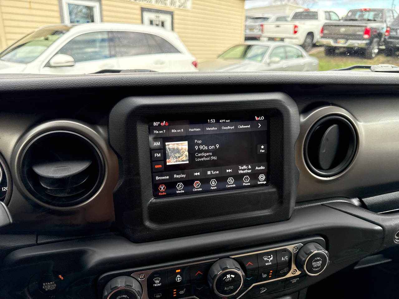 Jeep Wrangler Unlimited Sport 2018