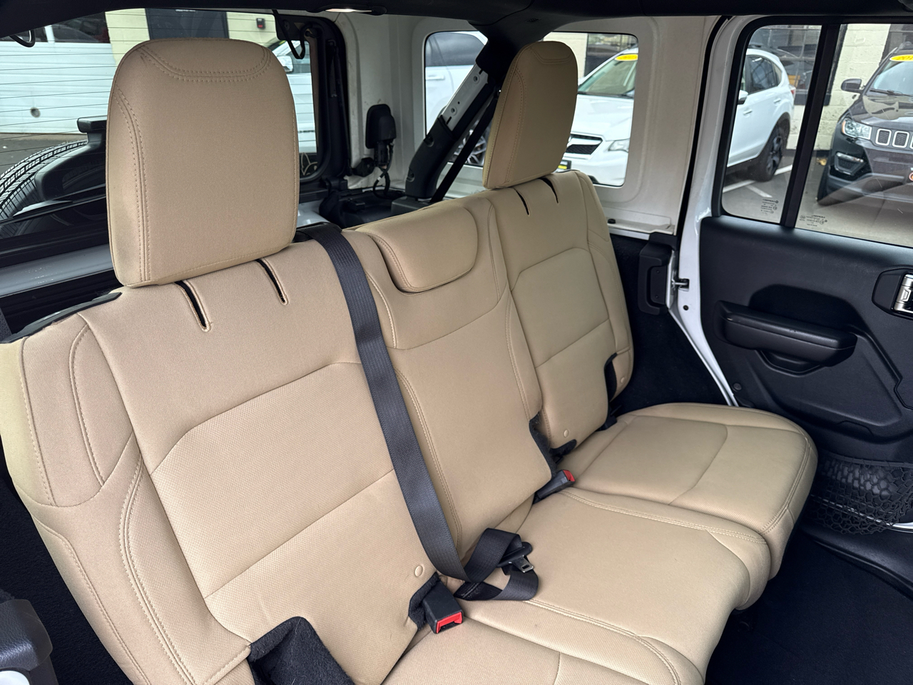 Jeep Wrangler Unlimited Sport 2018