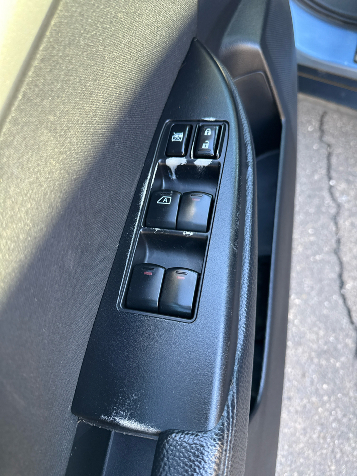 Subaru Outback 2.5i Premium 2010