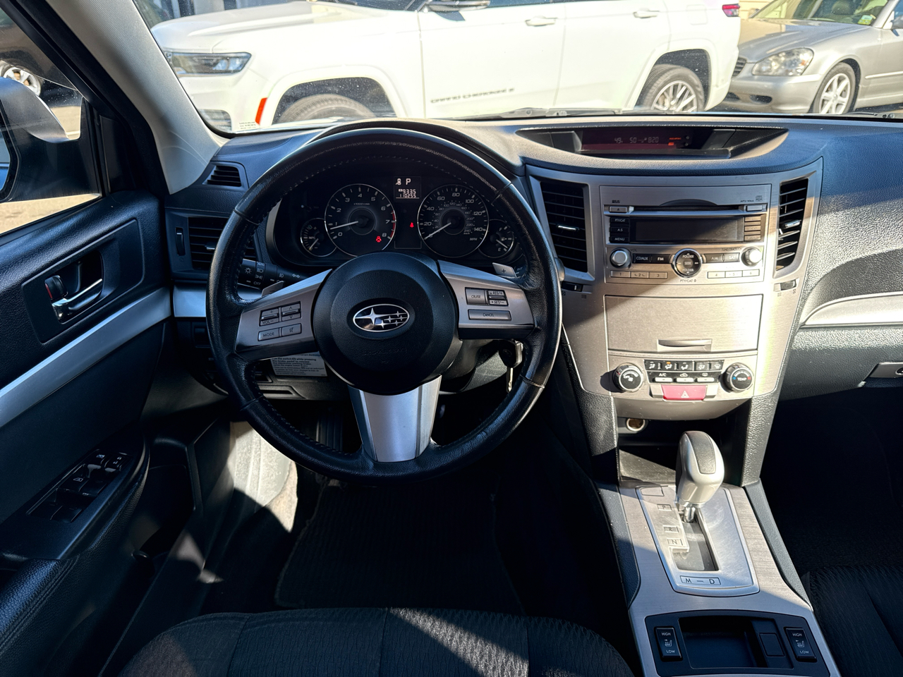 Subaru Outback 2.5i Premium 2010