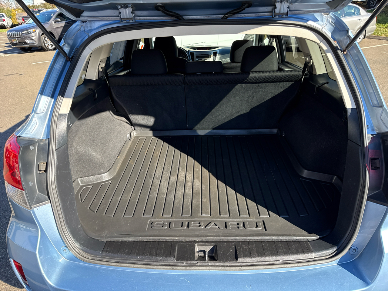 Subaru Outback 2.5i Premium 2010