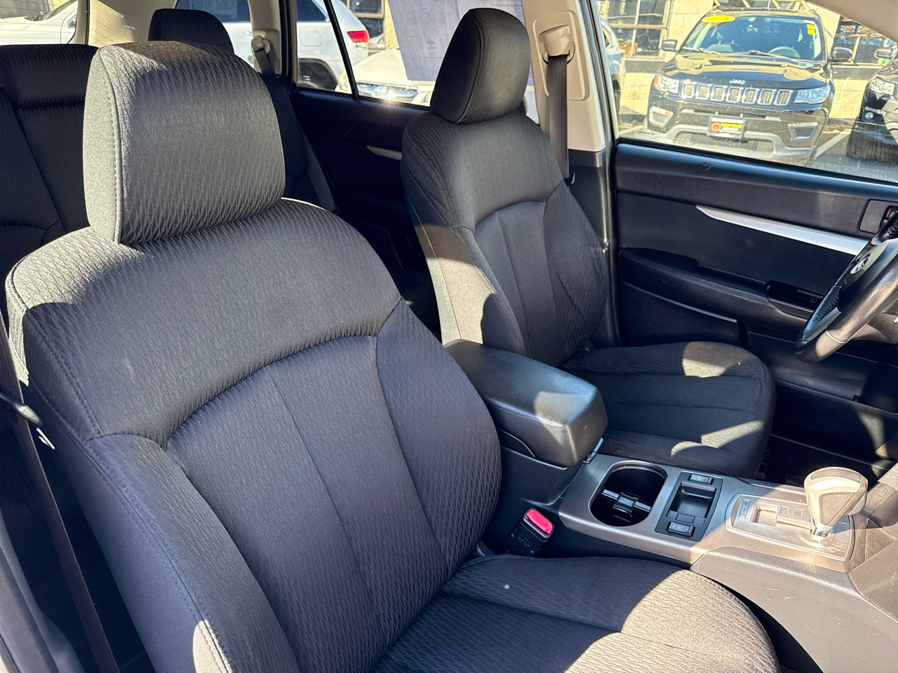 Subaru Outback 2.5i Premium 2010