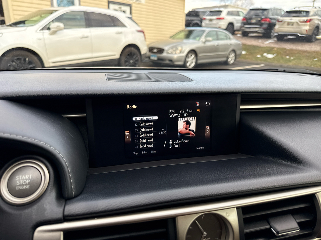 Lexus IS 300 AWD 2016