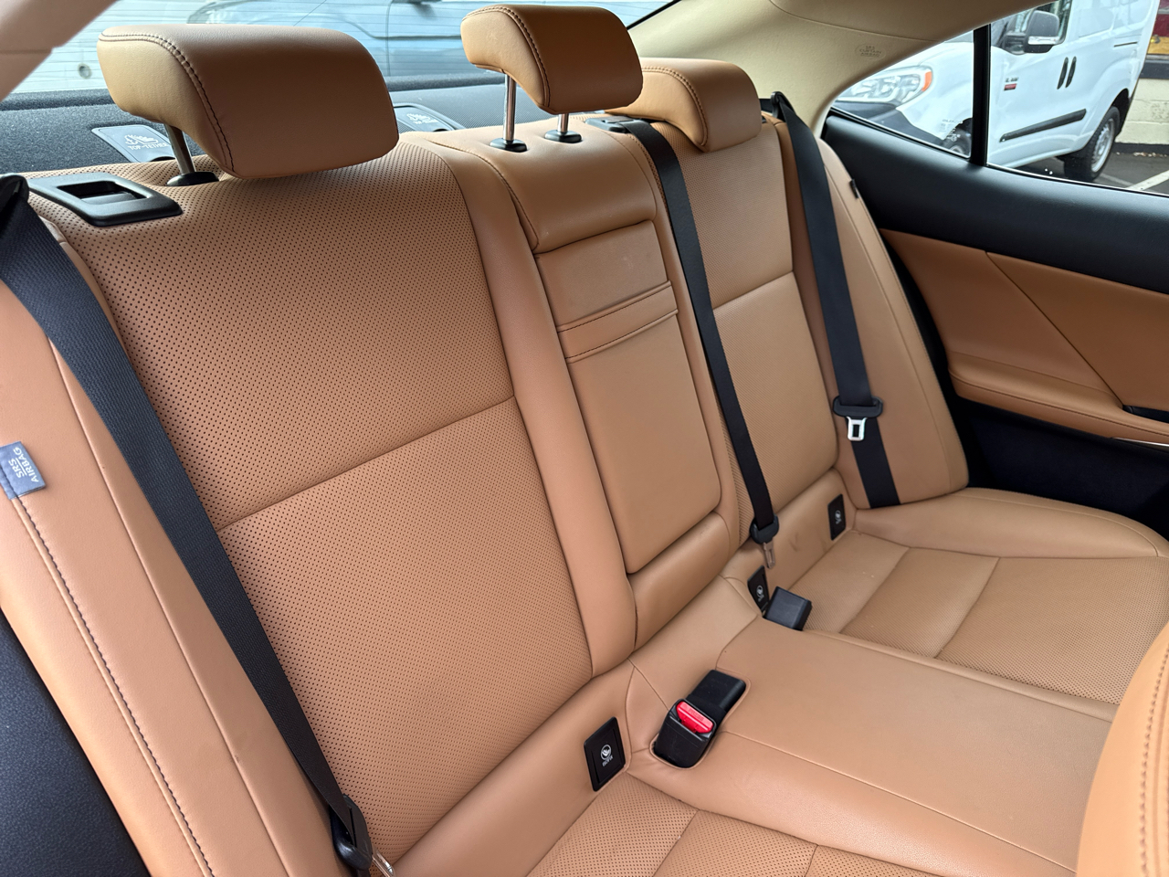 Lexus IS 300 AWD 2016