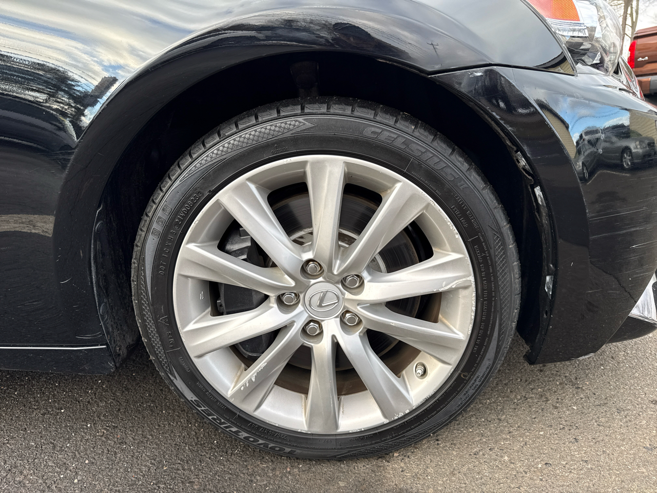 Lexus IS 300 AWD 2016