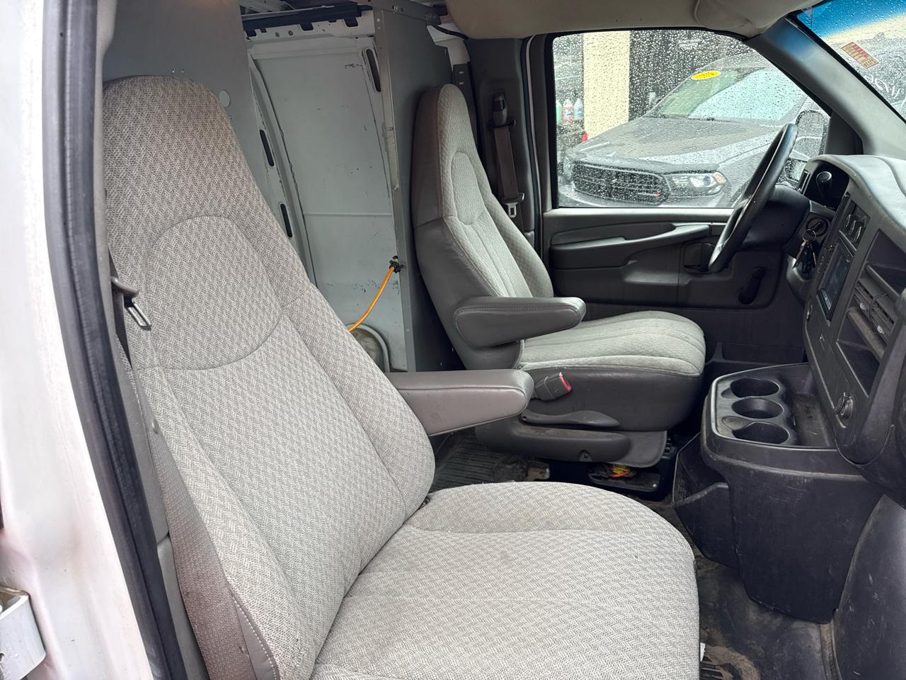 Chevrolet Express 1500 Cargo 2008