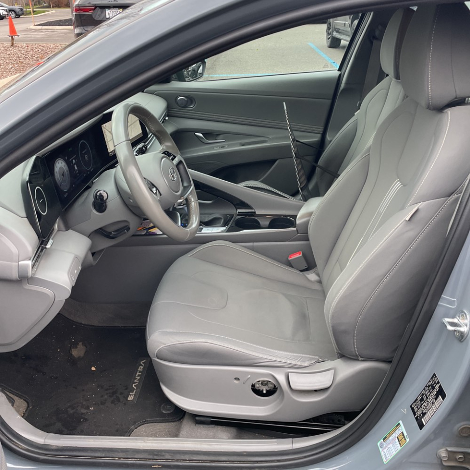 Hyundai Elantra SEL 2023