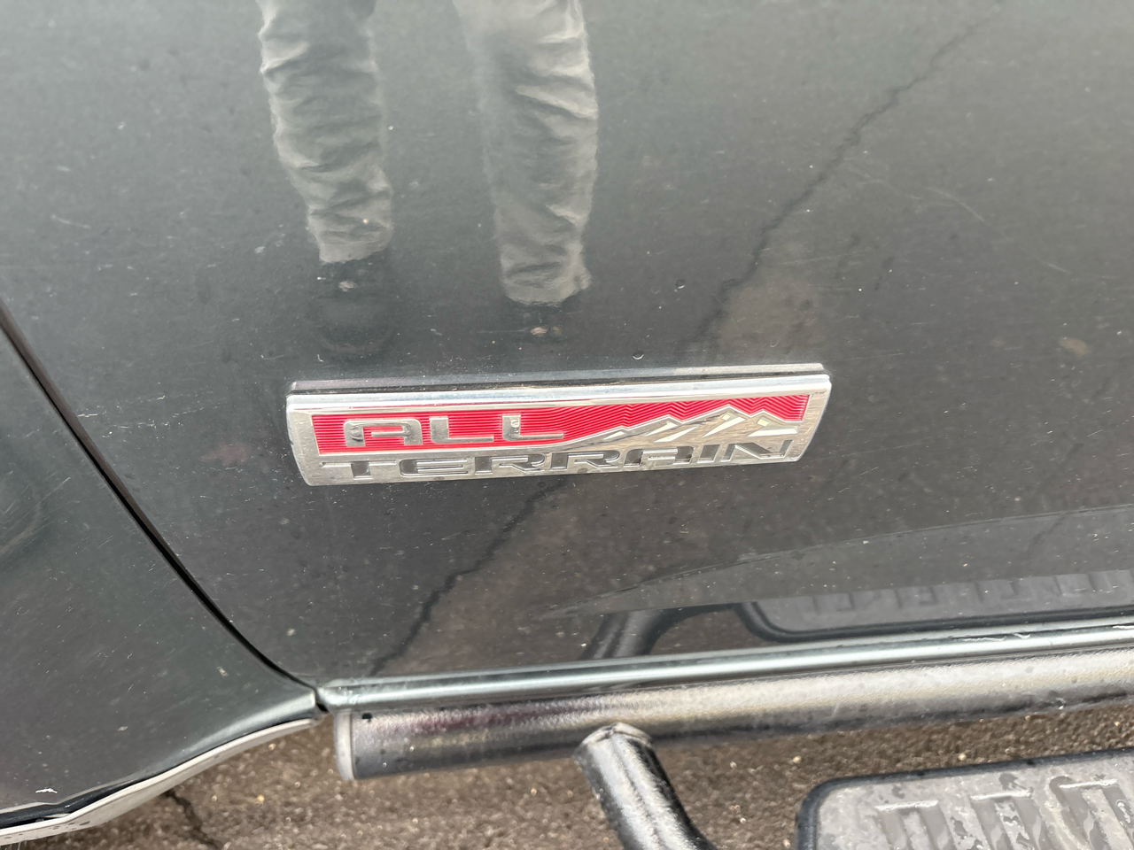 GMC Canyon SLE Crew Cab 4WD Short Box 2015