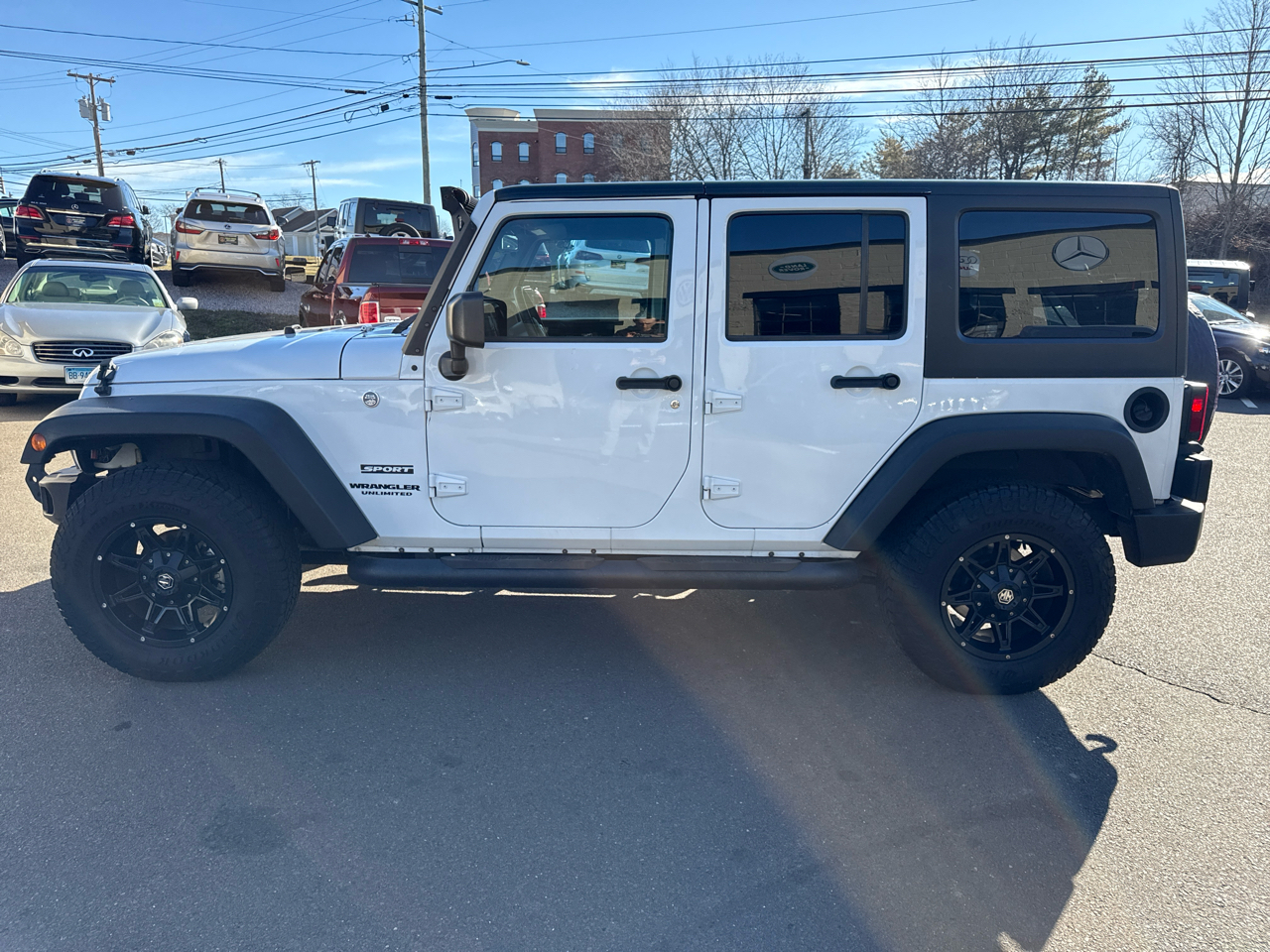Jeep Wrangler Unlimited Sport 4WD 2017